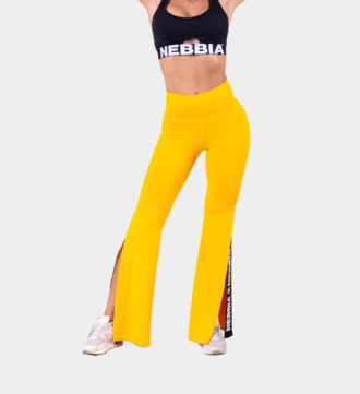 Nebbia-Avitazen-667-70s-Fancy-flared-pants