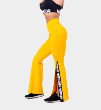 Nebbia-Avitazen-667-70s-Fancy-flared-pants