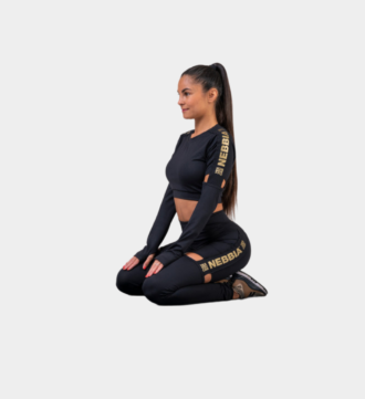 Nebbia-Avitazen-821-Honey-Bunny-crop-top